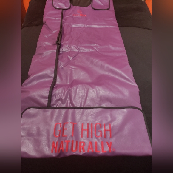 Infrared Sauna Blanket - Picture 3 of 11